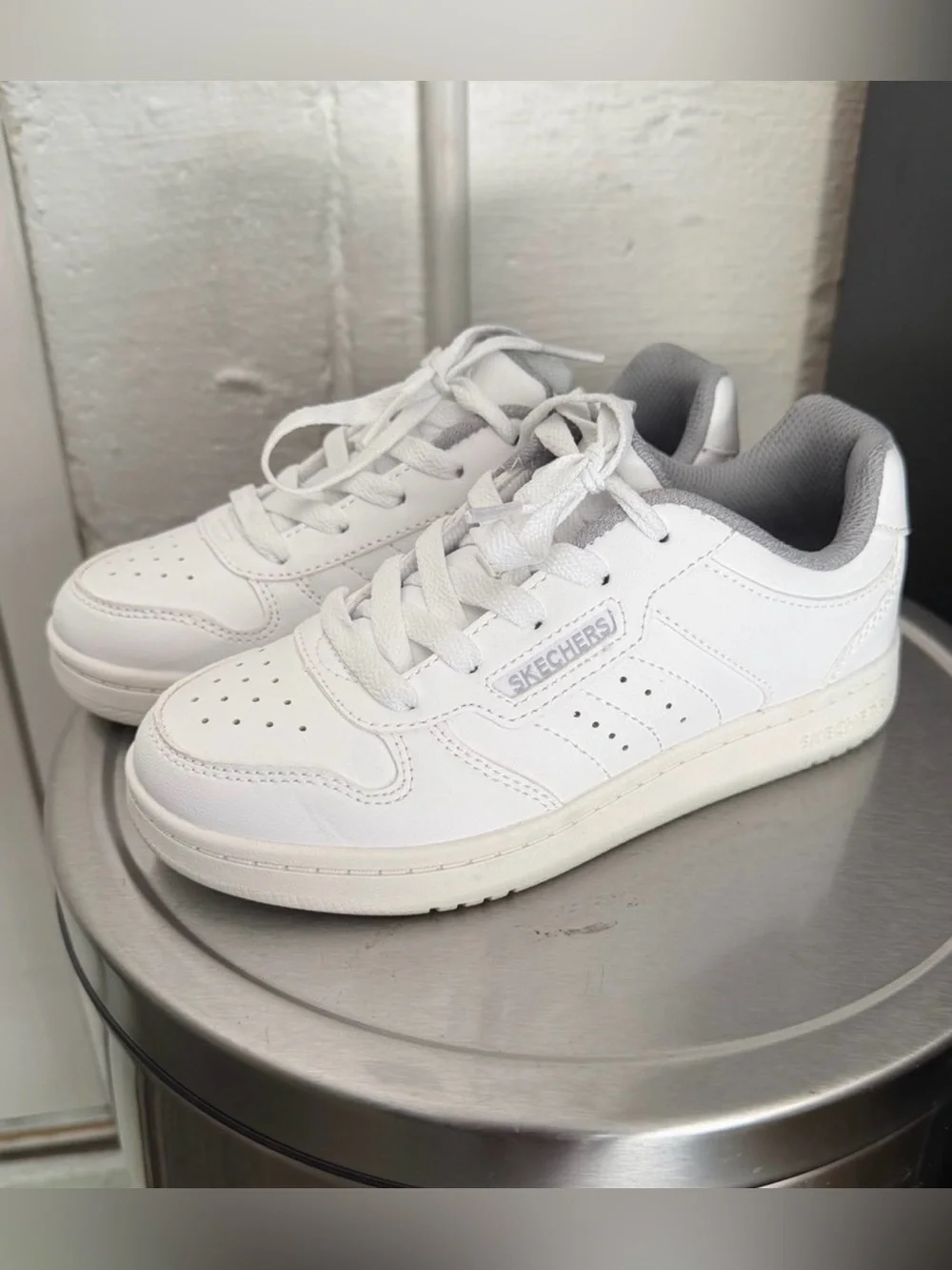 Skechers Kids White Low-Top Lace-Up Sneakers